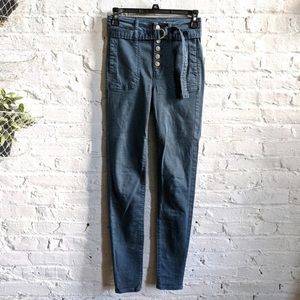 AMERICAN EAGLE Blue Belted Button Jeggings